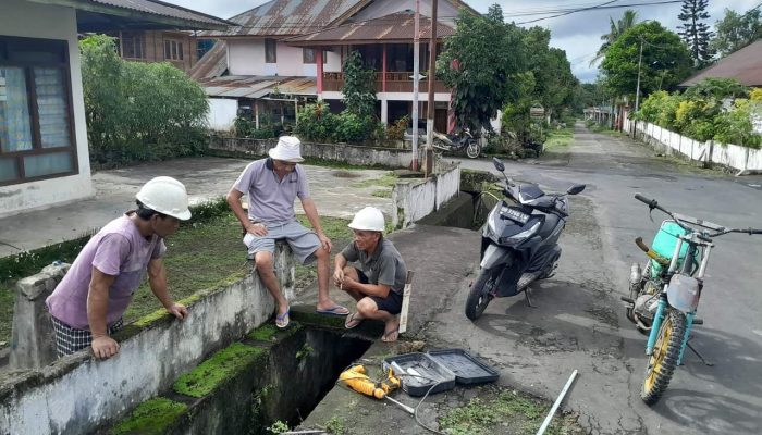 Pemdes Kayuuwi lakukan perbaikan jaringan pipa air bersih