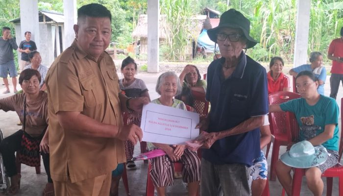 Pemdes Paslaten Satu Salurkan BLT DD Tahun 2024 Kepada 26 KPM