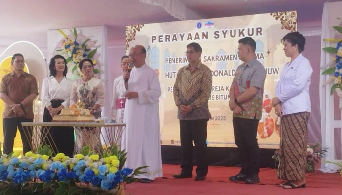 Momen Iman di Bitung: Sakramen Krisma dan Pemberkatan Gereja Dihadiri Wali Kota