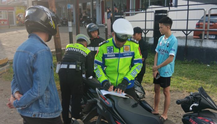 Operasi Patuh 2025 di Bitung Rampung, Helm dan Pengendara Bocah Masih Jadi Masalah