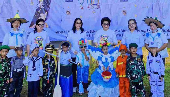 Bunda PAUD Bitung Ny. Ellen Honandar Sondakh: Anak Hebat, Indonesia Kuat