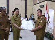 Diterima Bupati RD, Pemkab Minahasa raih penghargaan Kepatuhan Pelayanan Publik