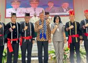 Dihadiri Sekda Lynda Watania, PKN Tingkat II Angkatan VIII ditutup Gubernur Yulius Selvanus