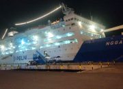 KM Ngapulu Sandar di Bitung, Pelni Siapkan Armada Tambahan Hadapi Lonjakan Penumpang Nataru