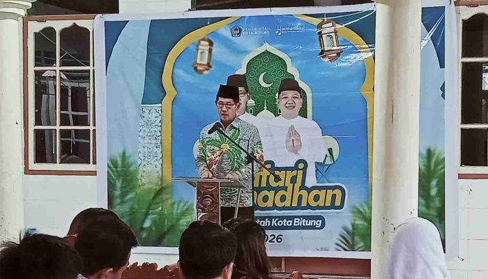 Wali Kota Bitung Ajak Warga Jaga Kerukunan di Safari Ramadhan Lembeh Selatan
