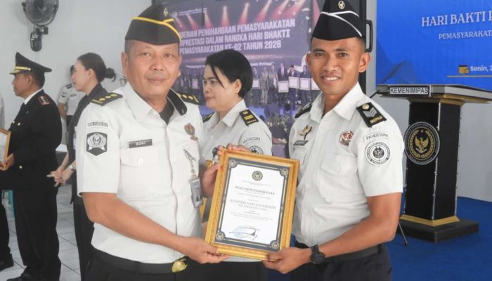 Pegawai Lapas Bitung Raih Penghargaan Petugas Berprestasi dari Kementerian Imigrasi dan Pemasyarakatan
