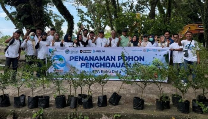 PELNI Tanam Pohon dan Daur Ulang Life Jacket, Nurul Azhar: Laut Harus Tetap Lestari