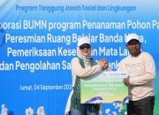 PELNI dan BUMN Bersinergi di Banda Neira, dari Bibit Pala hingga Pemeriksaan Mata